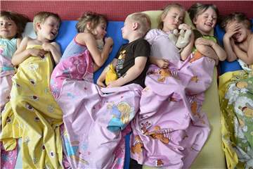 Übernachtungsaktionen machen den Kindergartenkindern meistens großen Spaß. Aus Brandschutzgründen bereiten sie aber Sorgen.