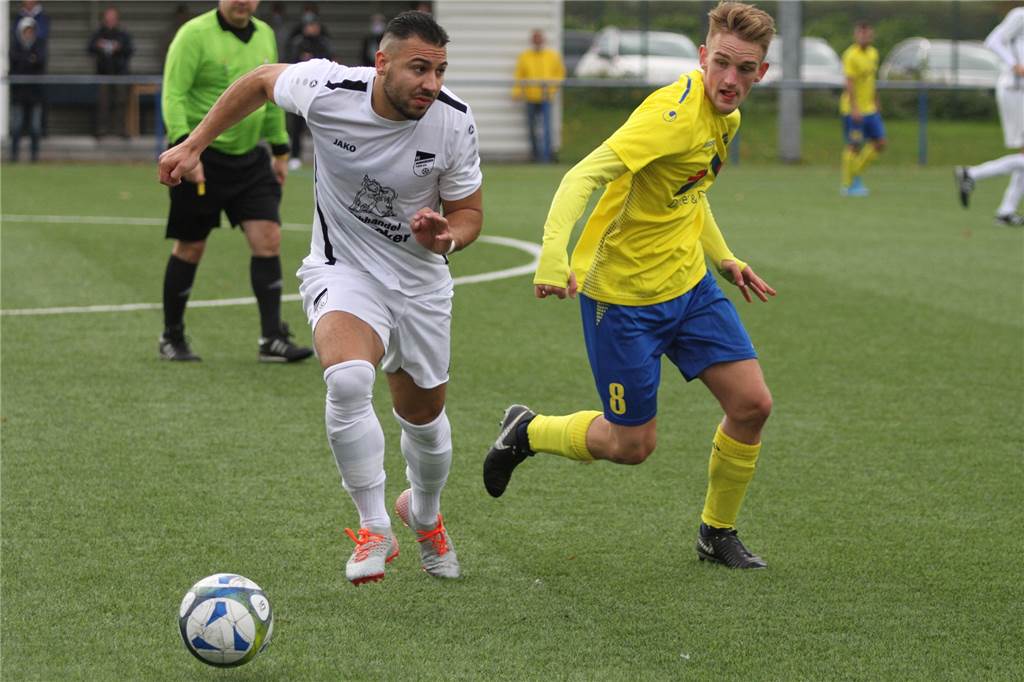 SV Herbern verpflichtet Ex-Nordkirchener: Siebter Neuzugang steht fest Ufuk Ekincier (l.) trug in der Saison 2020/21 das Trikot des FC Nordkirchen.