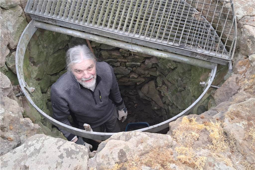 Fünf Jahre Freundeskreis Annaberg: Schöner Ort wird liebevoll gepflegt Uli Backmann im Annaberg-Brunnen