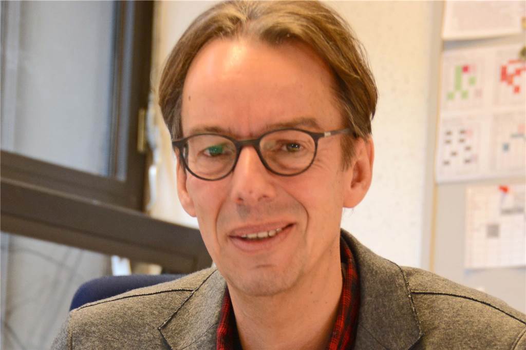 Schulcheck: Johann-Conrad-Schlaun-Schule will den Menschen sehen und bei Problemen helfen Ulrich Vomhof, Leiter der Johann-Conrad-Schlaun-Gesamtschule