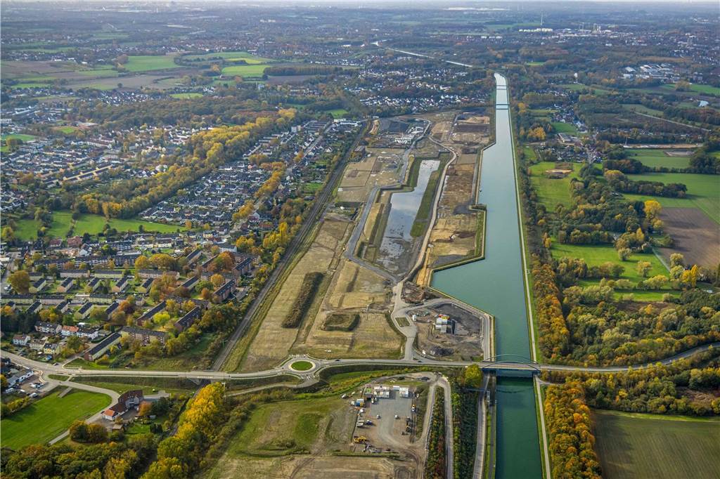 Lüner Wärmenetz muss ohne Grubenwasser auskommen Um das Fernwärmenetz der Stadt Lünen mit Grubenwasser von der ehemaligen Zeche Haus Aden zu versorgen, müsste der Kanal und die westlich davon liegende Lippe überquert werden.