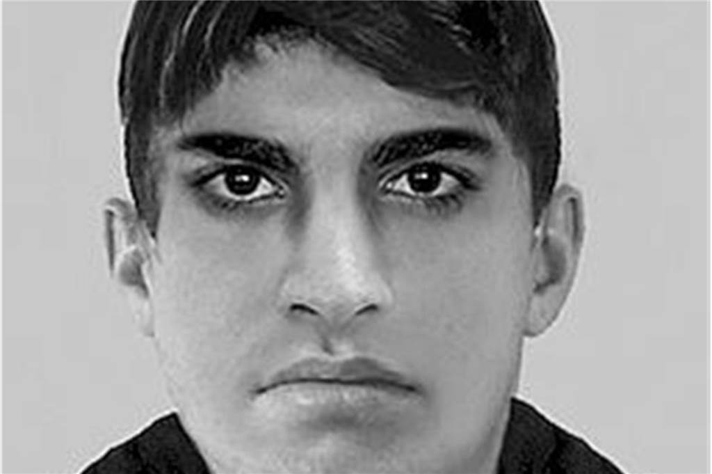 Suche mit Phantombild: Unbekannter soll Frau auf Bocholter Friedhof überfallen haben Ungefähr so soll der Täter aussehen: Die Polizei hat nach Angaben des Opfers dieses Phantombild erstellt und veröffentlicht.