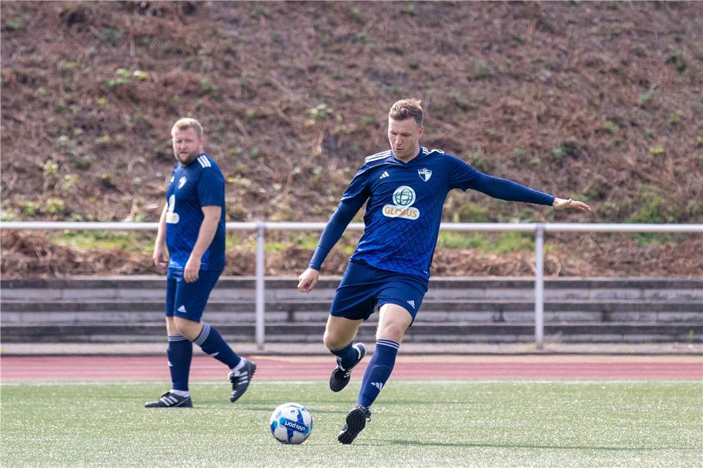 Ungewohntes Bild für VfL Bochum-Fans: Michael Esser probiert sich seit dieser Saison als Feldspieler beim B-Kreisligisten VfR Rauxel.
