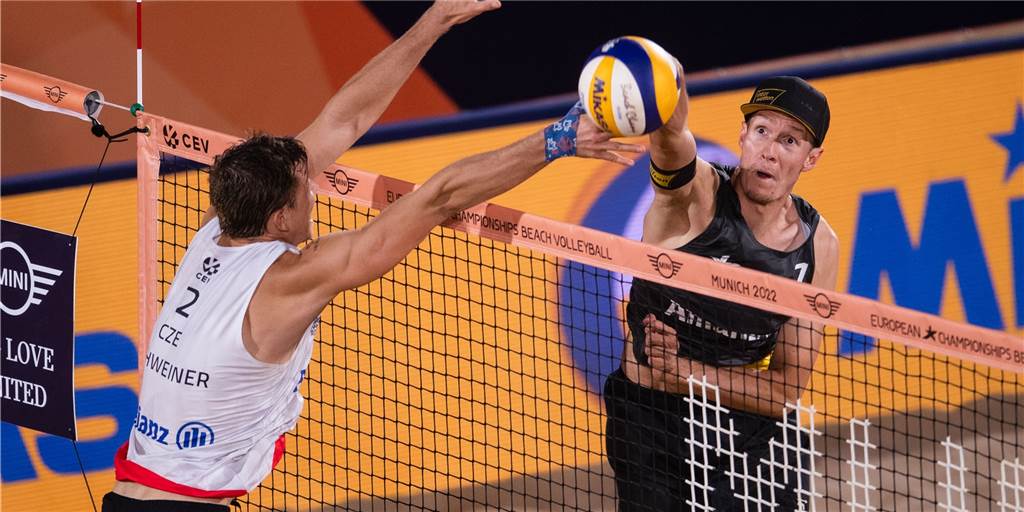 Stadtlohner Physiotherapeut pflegt die Sportler in München Unter anderem den deutschen Baechvolleyballer Robin Sowa betreut der Stadtlohner in München.