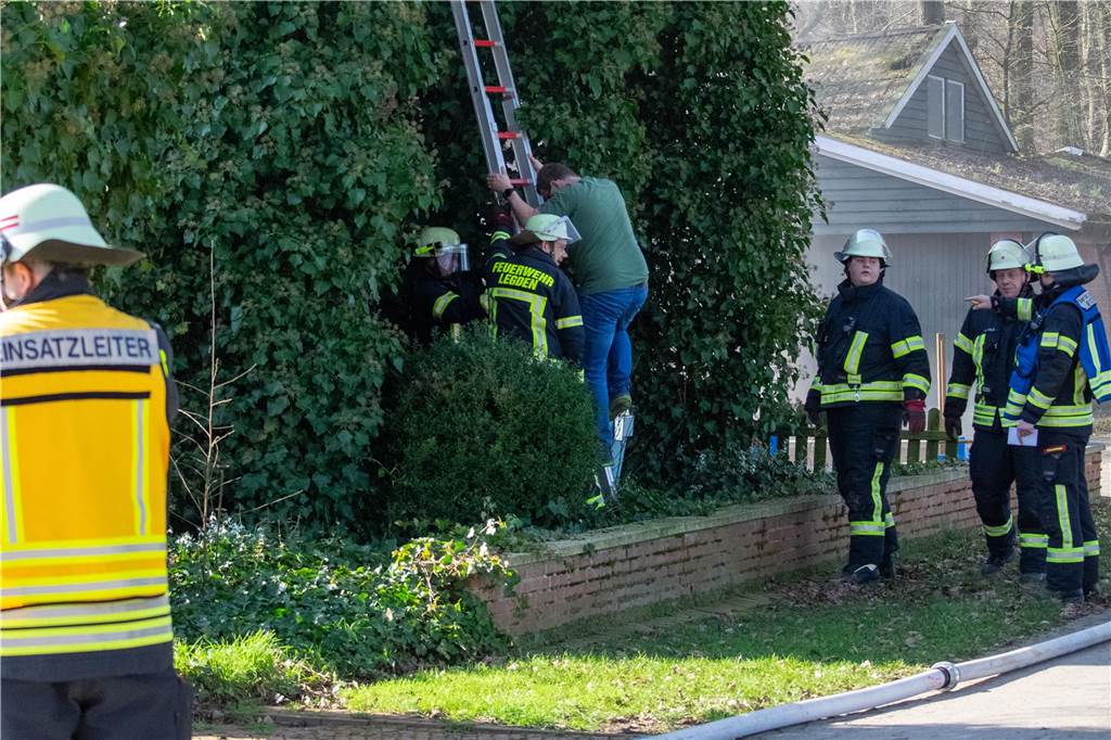Übung: Feuer in Schreinerei, Menschen vermisst, Wasser wird knapp Einsatzstelle einer Feuerwehrübung.