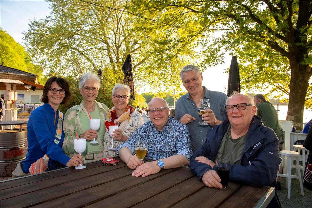 Unter dem Motto „Just Dance“ fand am 30. April die HenSeDö Revivalparty in der Sunset Beach Bar in Haltern am See statt
