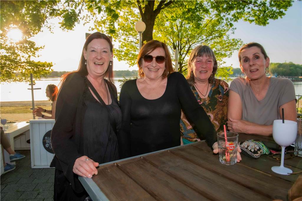 Unter dem Motto „Just Dance“ fand am 30. April die HenSeDö Revivalparty in der Sunset Beach Bar in Haltern am See statt