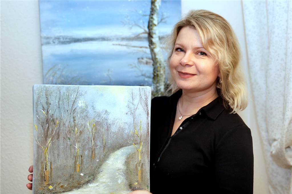 „Traumreise trotz Corona“: Halternerin Olga Pelster malt ihren Urlaub Unter dem Titel „Waldspaziergang" stellte Olga Pelster Bilder im Café Artempause am Gantepoth aus. Mittlerweile wird sie auch aus dem Ausland angefragt, sich an Ausstellungen zu beteiligen.