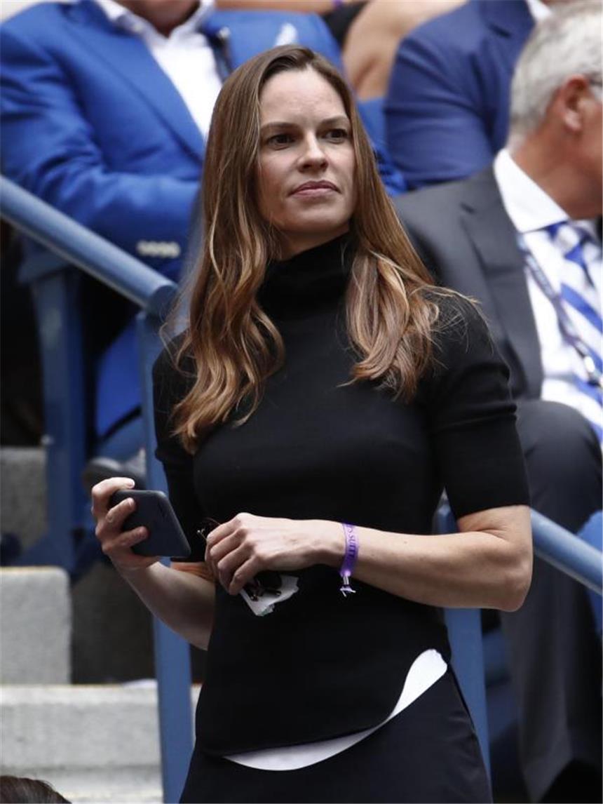 US-Open-Champion Nadal mit Liebe zum Tennis Unter den Zuschauern des Endspiels war auch die US-amerikanische Schauspielerin Hilary Swank. Foto: Julio Cortez