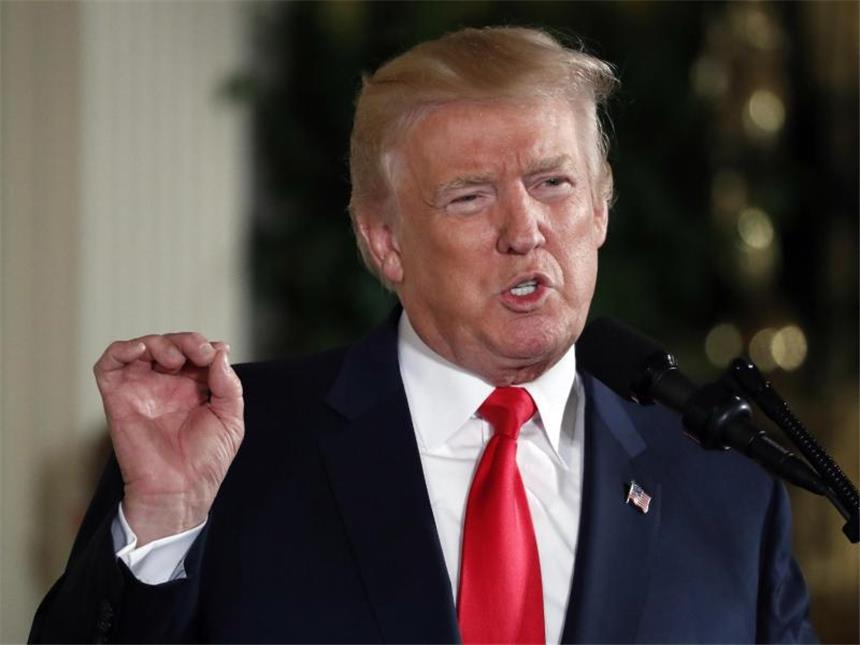 USA informieren UN offiziell über Austritt aus Klimapakt Unter US-Präsident Donald Trump kehren die USA dem Pariser Klimaabkommen den Rücken. Foto: Alex Brandon