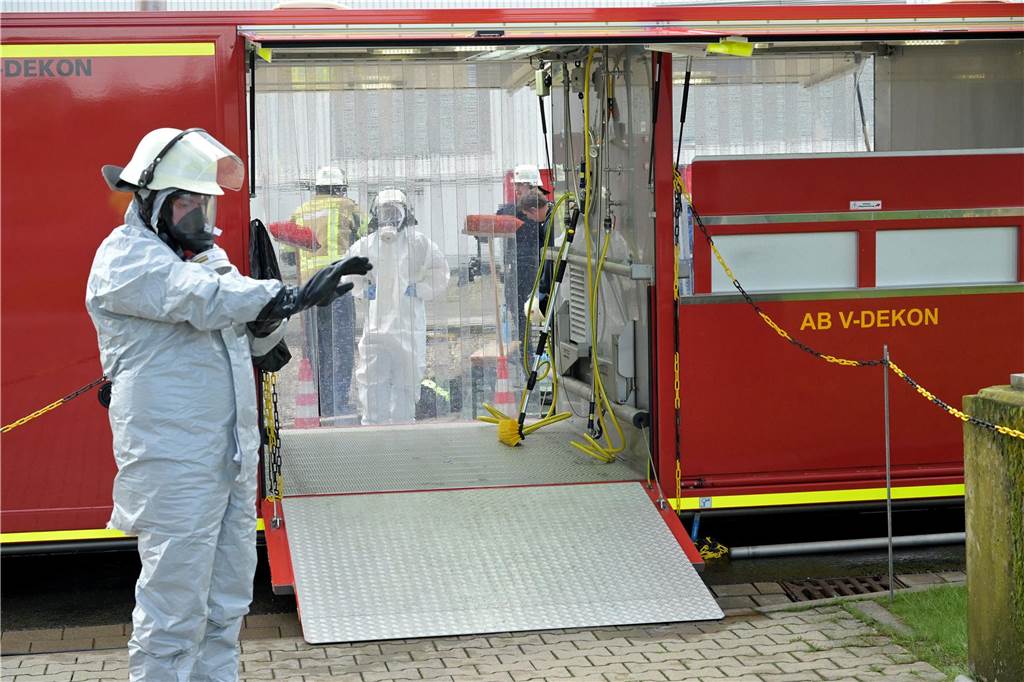 Unzählige Einsatzkräfte waren bei der Großübung auf dem Gelände des Trianel-Kraftwerkes in Lünen im Einsatz.