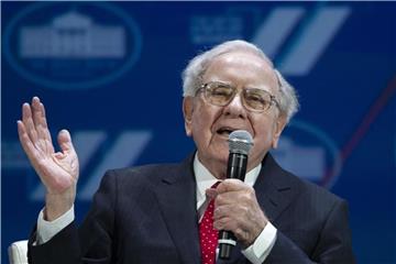 US-Investor Warren Buffett Buffett hat sich in den letzten Jahren zu einem großen Fan von Apple entwickelt. Foto: Cliff Owen/AP