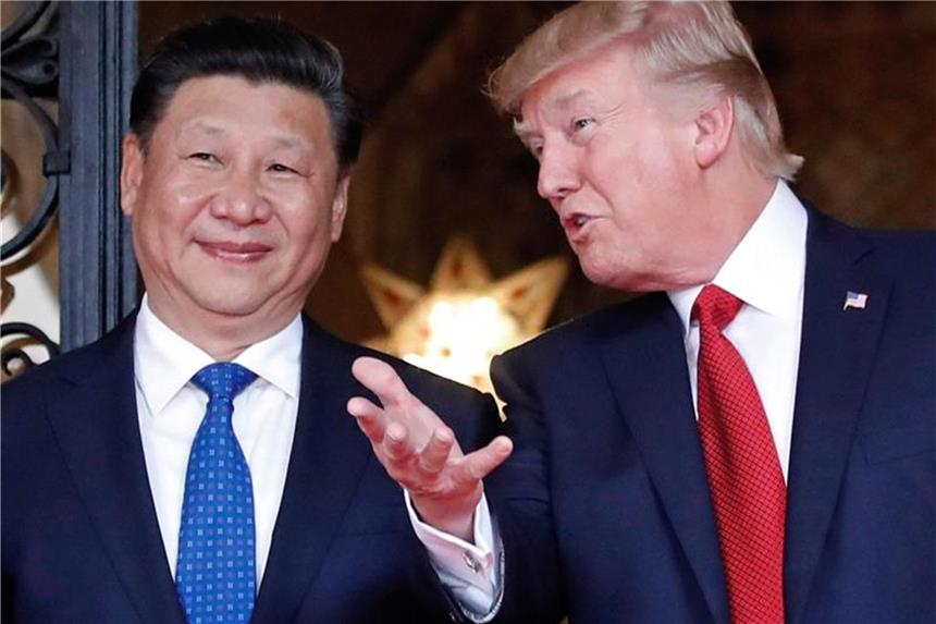 Trump bewundert Xi als „Präsident auf Lebenszeit“ US-Präsident Donald Trump im April vergangenen Jahres zusammen mit Xi Jinping in Florida. Foto: Alex Brandon/AP