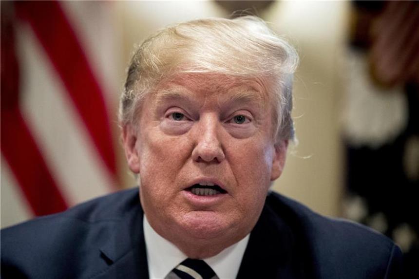 Spannungen in US-Regierung wegen Trumps Russland-Kurs US-Präsident Donald Trump will den russischen Präsidenten Wladimir Putin zu einem zweiten Gipfeltreffen noch in diesem Herbst in Washington empfangen. Foto: Andrew Harnik/AP