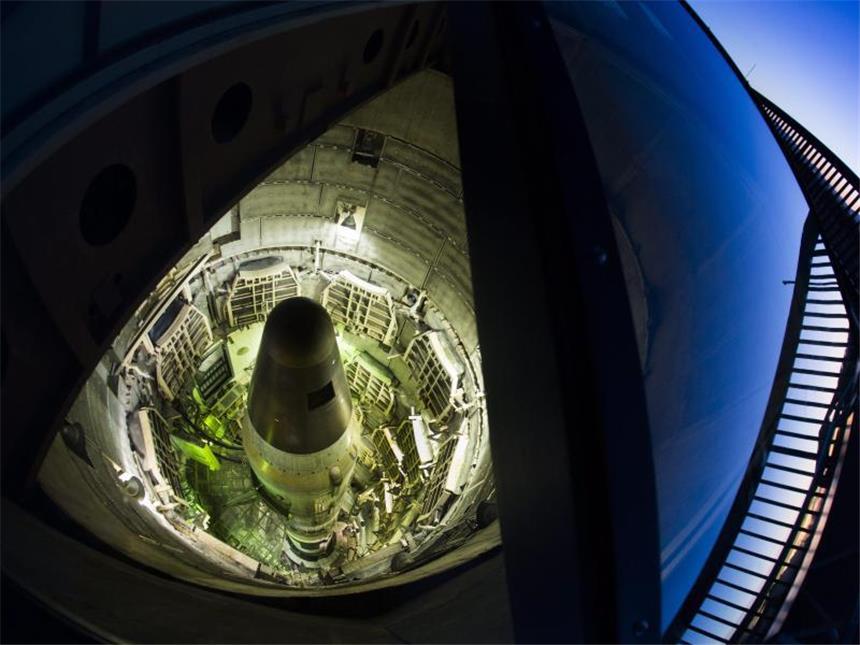 Trump beharrt auf "Feuer-und-Wut"-Äußerung US-Rakete im Silo: Foto: Jim Lo Scalzo