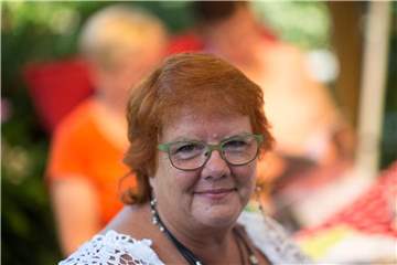 Uta Büchner fand nach ihrer Krebserkrankung vor vielen Jahren über eine Selbsthilfegruppe zurück ins Leben. Heute ist sie Landesvorsitzende des Landesverbandes Berlin/Brandenburg e.V. der Frauenselbsthilfe nach Krebs. Foto: Klaus-Dietmar Gabbert