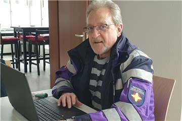 Uwe Heubach arbeitet seit zehn Jahren als Notfallseelsorger. Zusammen mit Peter Bromkamp koordiniert er Arbeit und Schulungen von rund 80 Ehrenamtlichen am Zentrum in Herten.