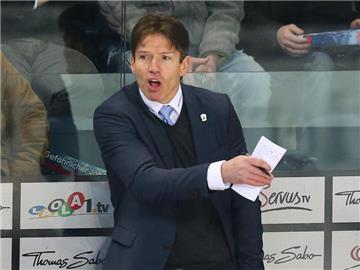 Uwe Krupp ist der Trainer der Eisbären Berlin. Foto: Daniel Karmann