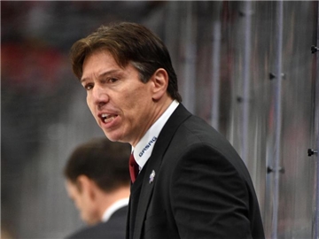 Uwe Krupp kassierte mit den Eisbären Berlin eine Niederlage. Foto: Henning Kaiser