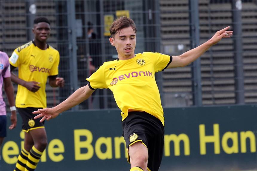 Schwarzgelber Nachwuchs: Der BVB bindet das nächste Talent an sich Vasco Walz bleibt beim BVB.