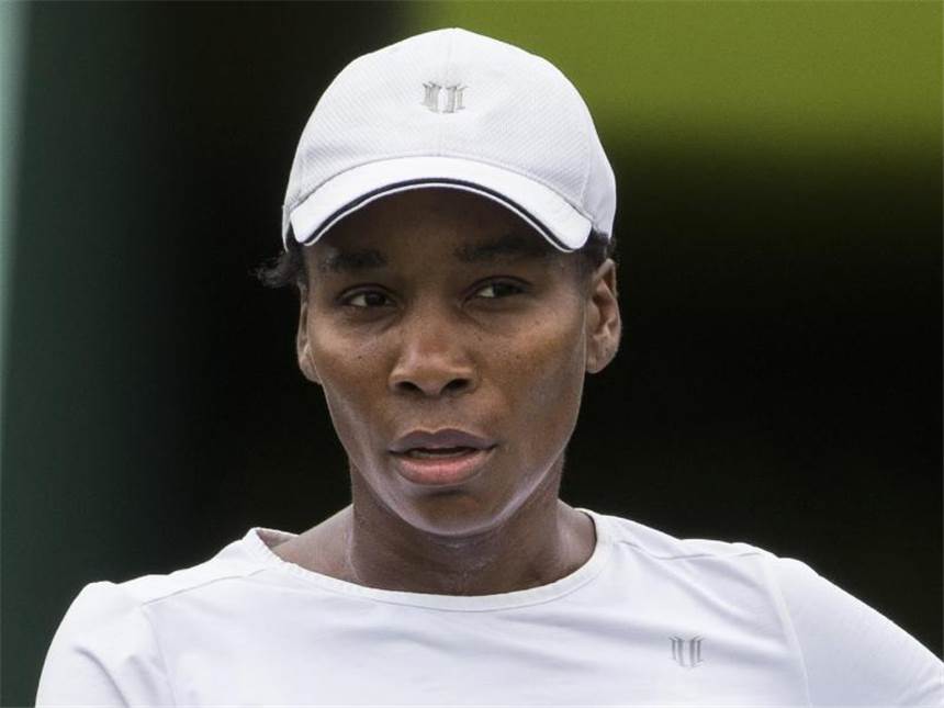 Venus Williams unterbricht Pressekonferenz Venus Williams wurde bei einer Pressekonferenz auch nach einem Autounfall befragt. Foto: Peter Klaunzer