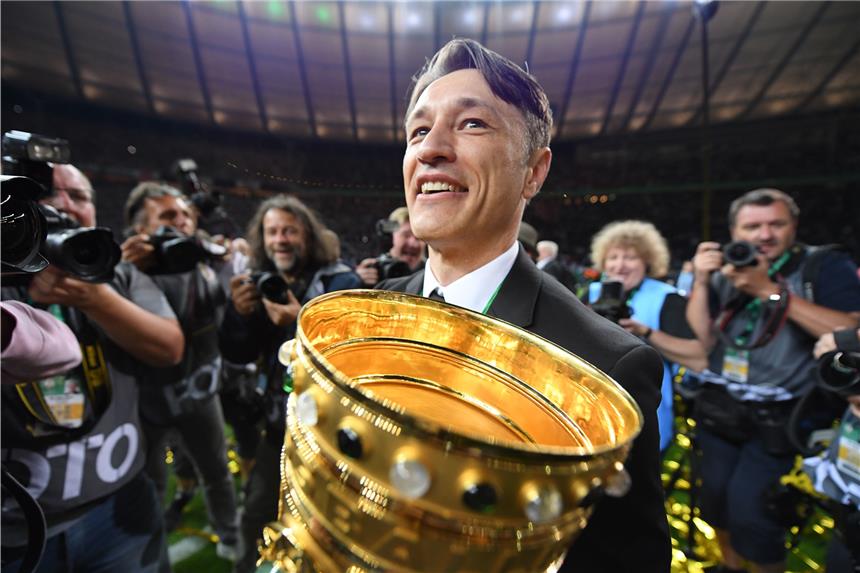 Verabschiedet sich mit dem Pokalsieg aus Frankfurt: Niko Kovac.