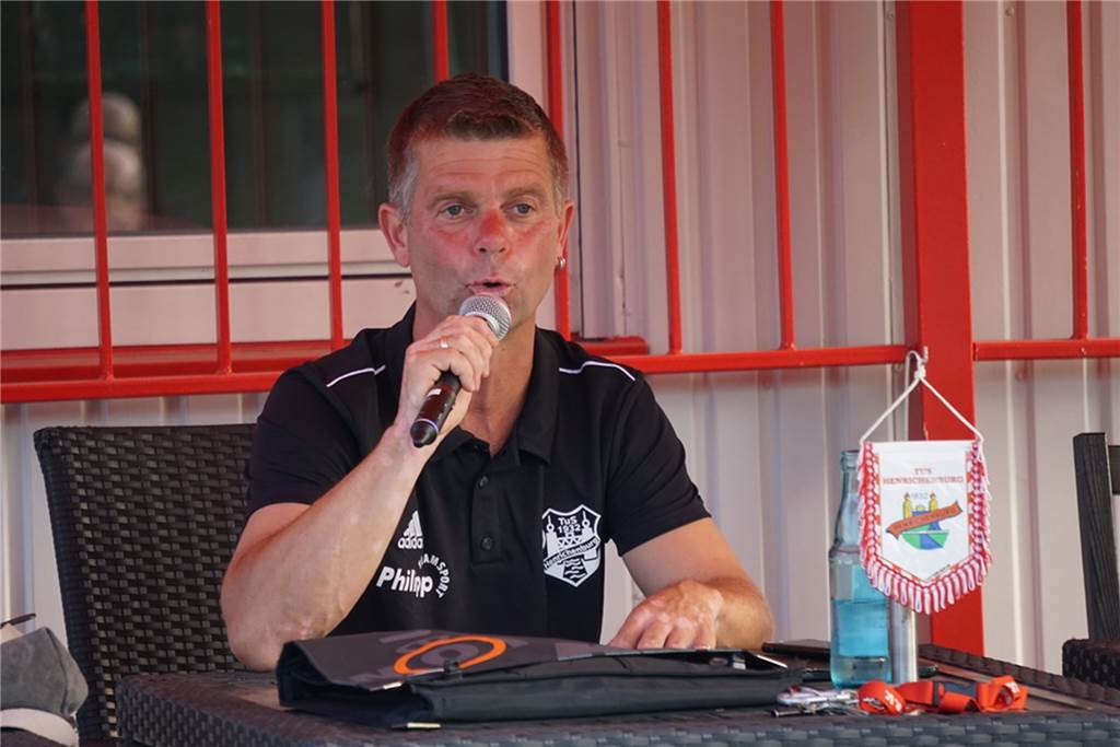 Henrichenburger wählten trotz Corona neuen Vorstand - unter freiem Himmel Verabschiedete sich als 1. Vorsitzender des TuS Henrichenburg: Michael Fischer.