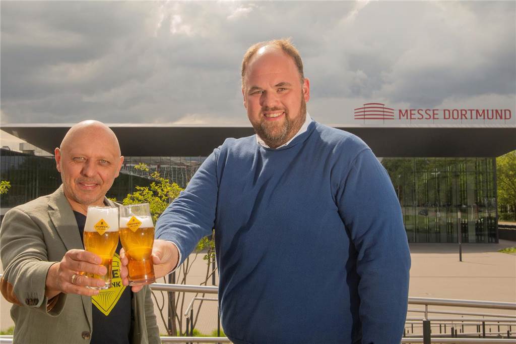 Bier-Festival kommt wieder nach Dortmund: Allerdings mit neuer Location in zentraler Lage Veranstalter Daniel Sopalla (links) begründet den erneuten Umzug der Veranstaltung: „Unserer Meinung nach gehört das Bierfestival in die Innenstadt.“
