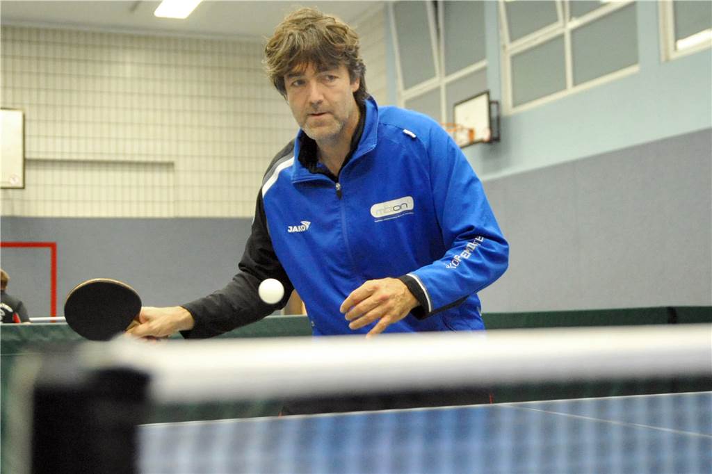 Anita Voelkels Weg zu drei Weltmeistertiteln führte über den Post SV Vereinskamerad Jörg Wagner brachte Anita Voelkel einst zum Racketlon, da sie auch regelmäßig Tennis spielt.