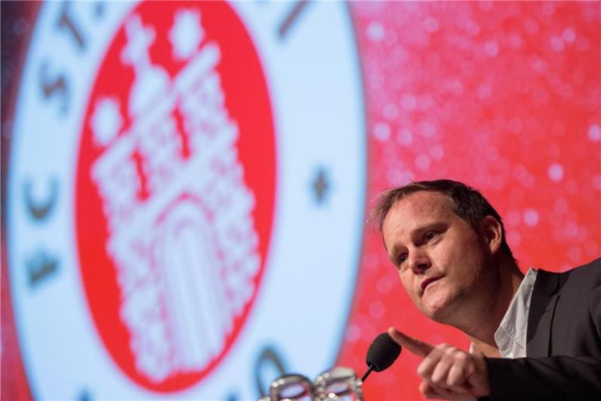 Göttlich: „Sechs Punkte nur gegen HSV wären zu wenig“ Vereinspräsident Oke Göttlich gibt als Saisonziel einen einstelligen Tabellenplatz vor. Foto: Daniel Reinhardt