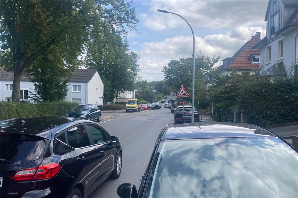 Defdahl-Anwohner fürchten Folgen der B1-Sperrung Die Straße im Defdahl