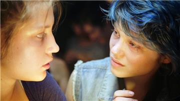 Verliebte Mädchen: Adèle Exarchopoulos als Adèle (l.) und Lea Seydoux als Emma.  