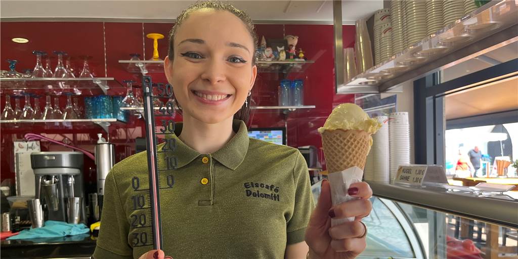 Mega-Hitze in Haltern am See: Temperaturen kurz vor 40 Grad Veronica Campeotto arbeitet beim Eiscafé Dolomiti. Sie hatte gutzutun und stand bei mehr als 35 Grad hinter der Theke.
