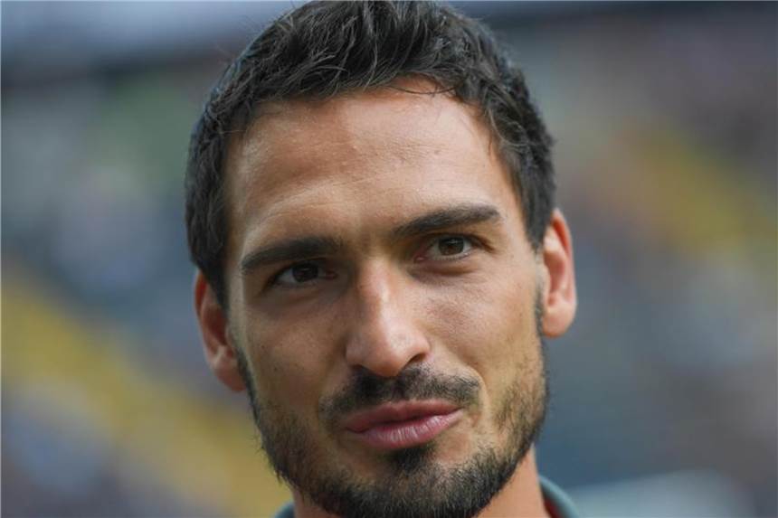 Hummels: Alle Nationalspieler wollen „sehr viel zeigen“ Verteidiger Mats Hummels äußert sich vor dem Aufeinandertreffen mit der französischen Nationalelf. Foto: Arne Dedert