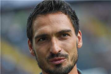 Verteidiger Mats Hummels äußert sich vor dem Aufeinandertreffen mit der französischen Nationalelf. Foto: Arne Dedert
