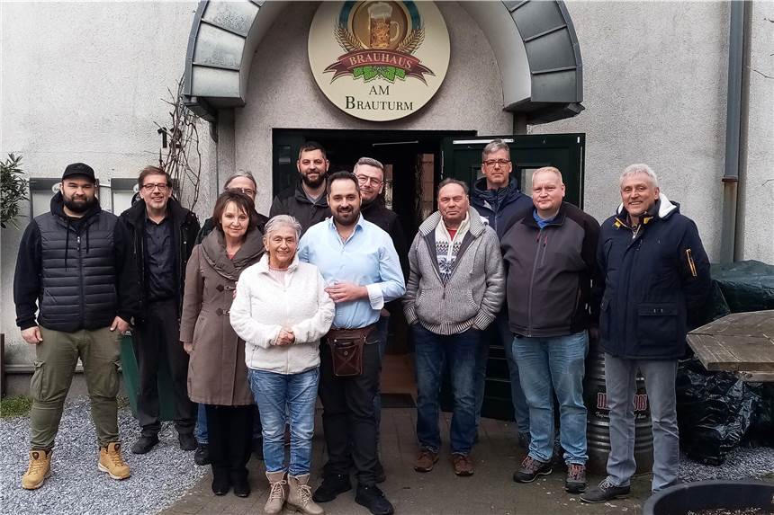 „Wulfen hilft“ und weitere Dorstener Spenden-Aktion für die Ukraine Vertreter der Wulfener Vereine rufen zur Unterstützung auf.