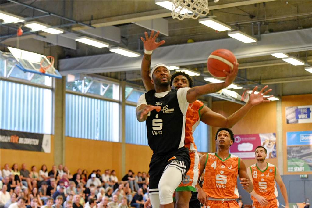 Vest-Cup 2024, 2. Halbfinale, BG Dorsten - Hertener Löwen 88:85 (37:51)