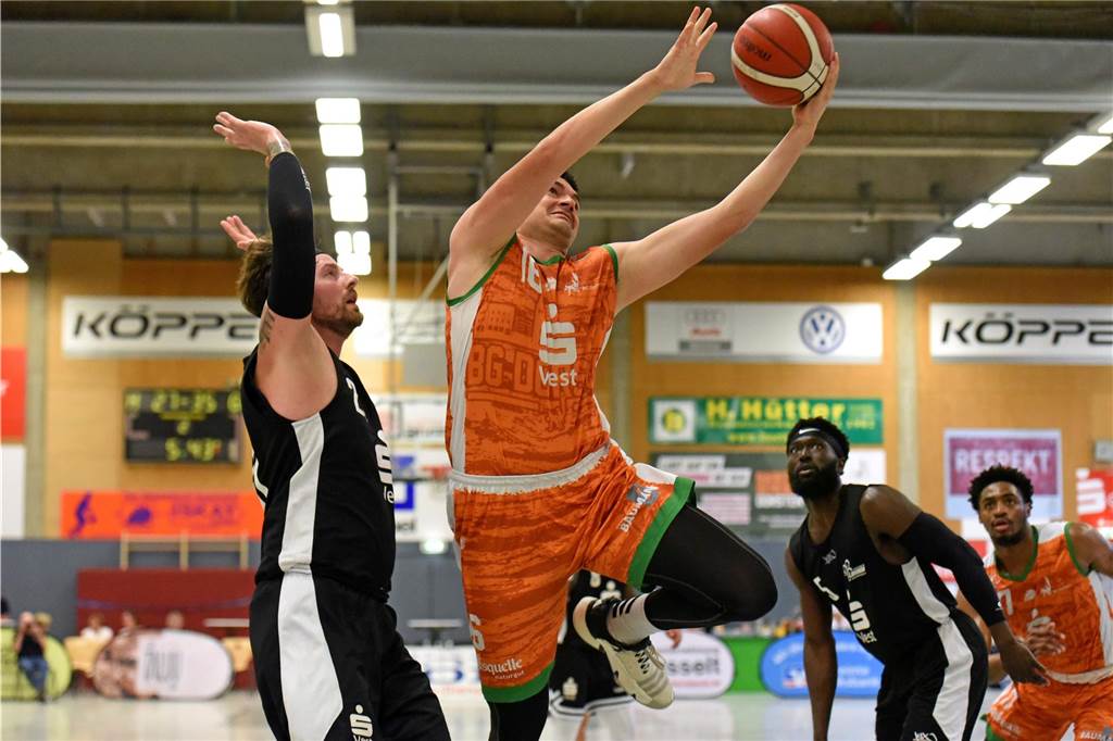 Vest-Cup 2024, 2. Halbfinale, BG Dorsten - Hertener Löwen 88:85 (37:51)
