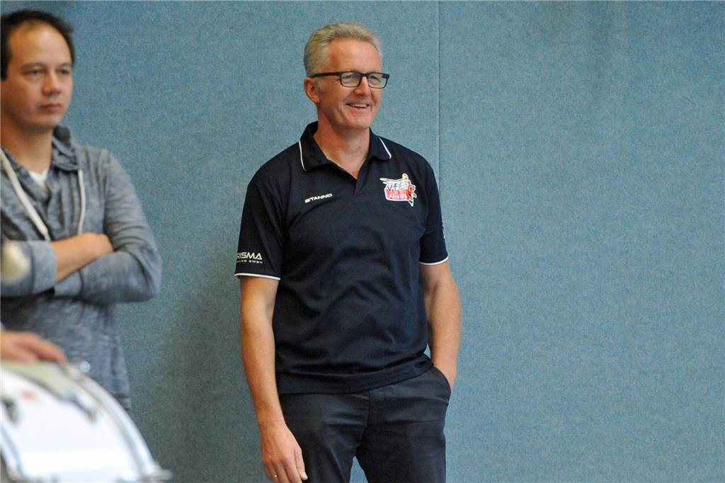 Rückzug geplant: Das Kapitel Oberliga ist wohl Geschichte beim VfL Ahaus VfL-Abteilungsleiter Manfred bedauert die Entwicklung einerseits, blickt aber auch optimistisch nach vorn.