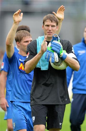 VfL-Kapitän Andreas Luthe würde sich am Geburtstag über einen Sieg seiner Mannschaft sicher freuen.