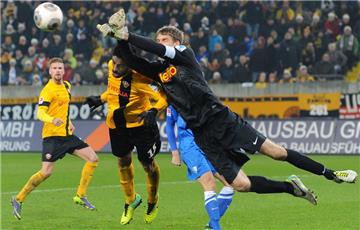 VfL-Torhüter Andreas Luthe hielt in Dresden seinen Kasten sauber. 