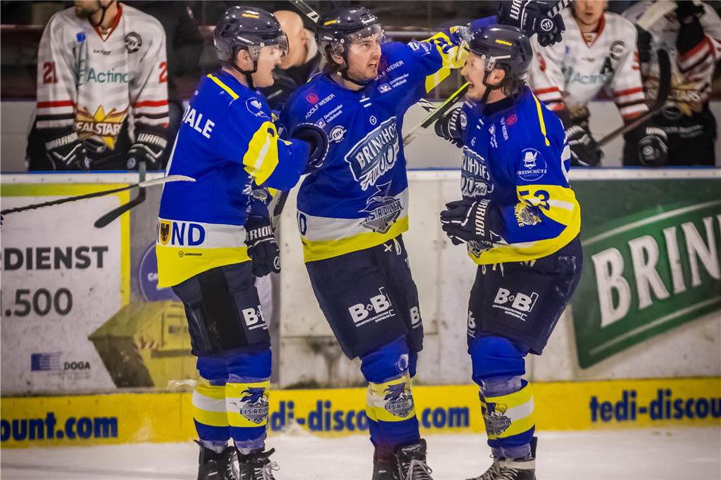 Viel dramatischer ging es kaum. Im entscheidenden Spiel fünf drehen die Eisadler Dortmund im letzten Drittel auf und ziehen ins Playoff-Finale ein.