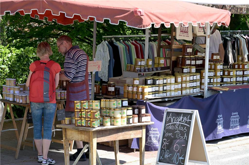 Viel los war beim Maimarkt in Nordkirchen