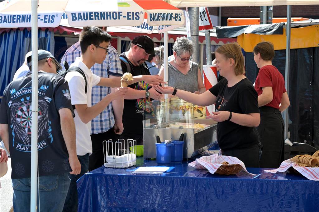 Viel los war beim Maimarkt in Nordkirchen