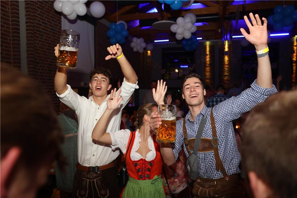 Viel los war beim Oktoberfest in Olfen. 