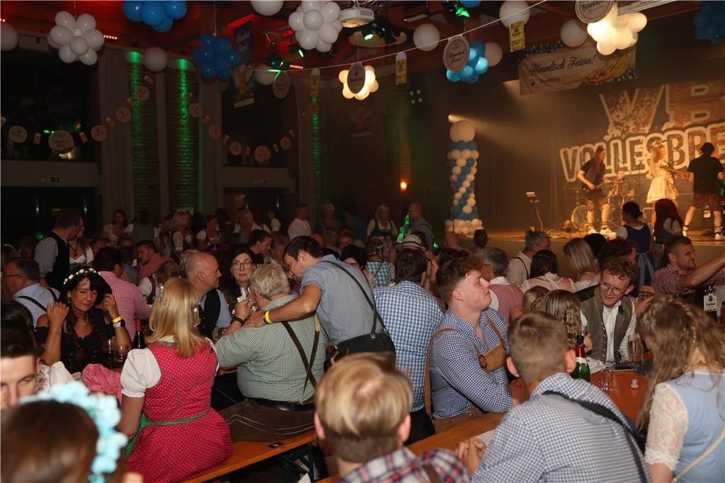 Viel los war beim Oktoberfest in Olfen.