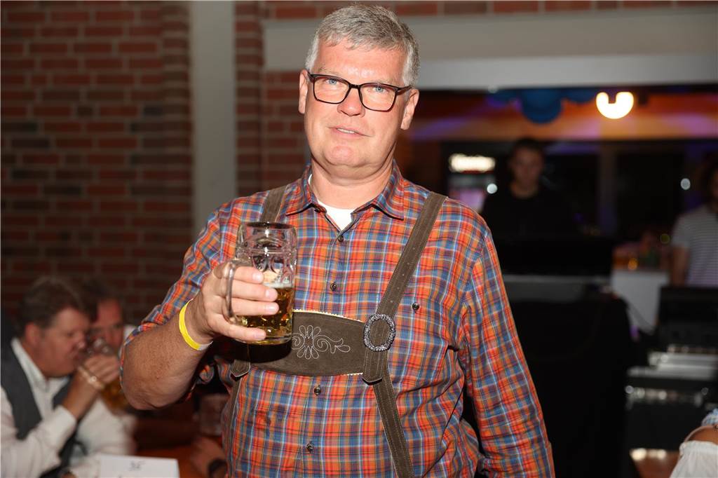 Viel los war beim Oktoberfest in Olfen.