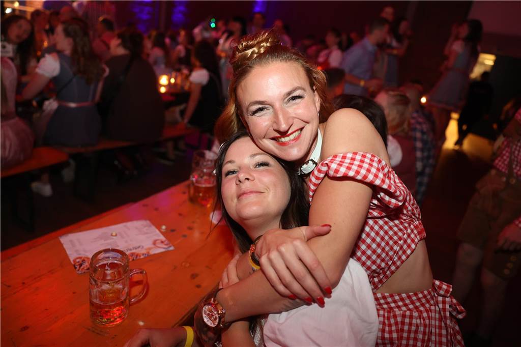 Viel los war beim Oktoberfest in Olfen.