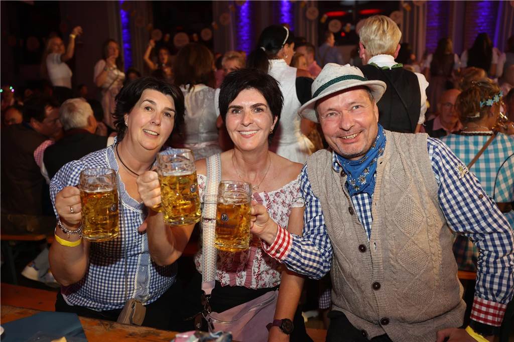 Viel los war beim Oktoberfest in Olfen.