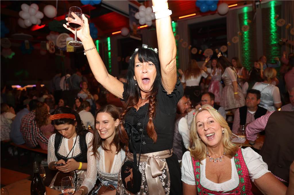 Viel los war beim Oktoberfest in Olfen.